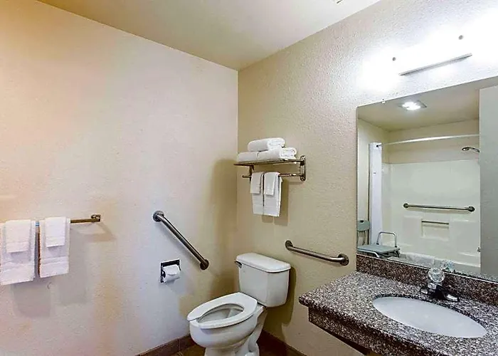 Hotel Travel - 2*