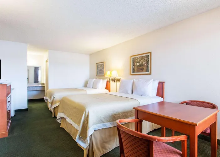 Hotel Travel - 2*